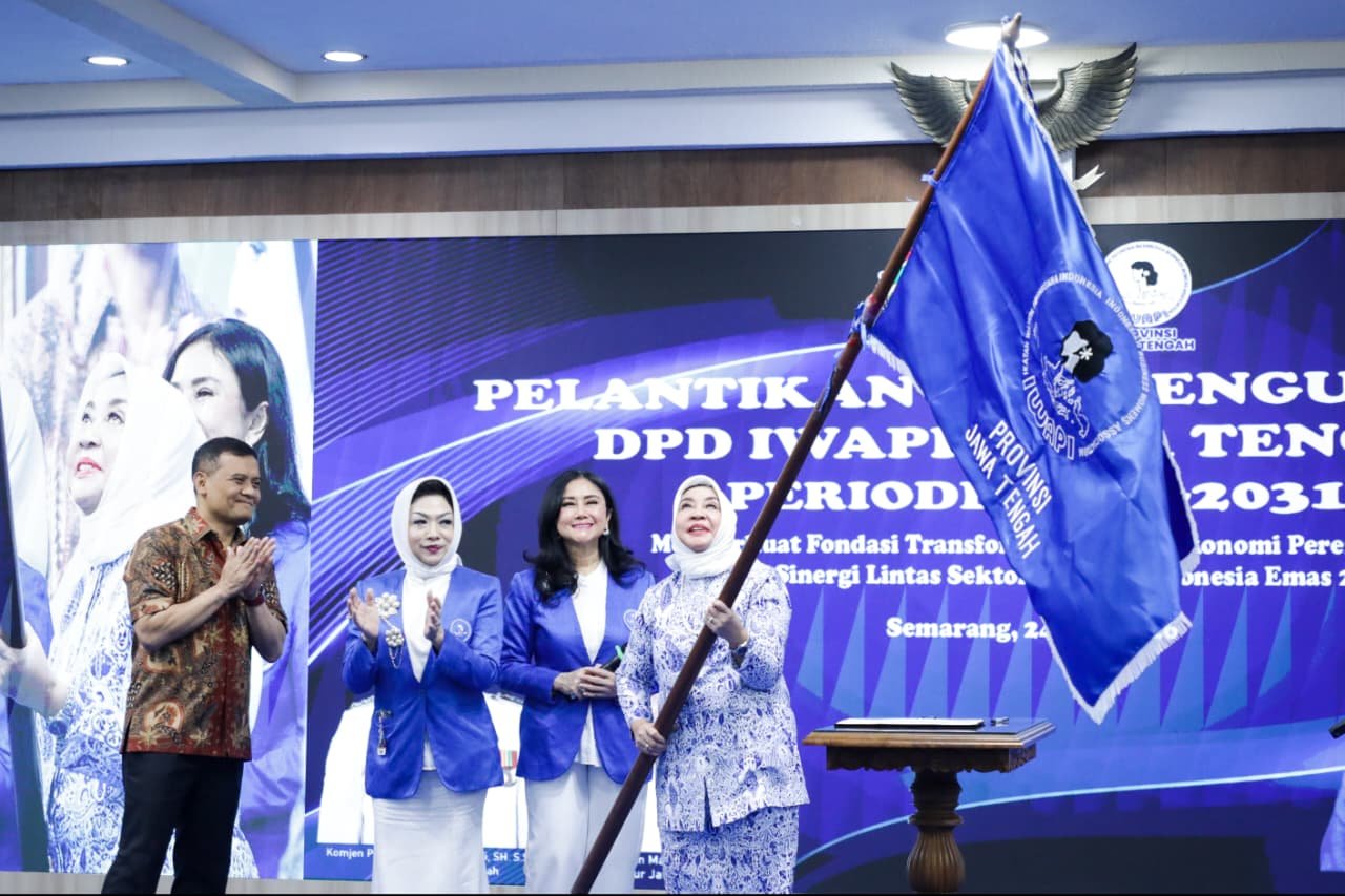 Gubernur Jawa Tengah Ahmad Luthfi di acara pengukuhan DPD Iwapi Jateng 2026.