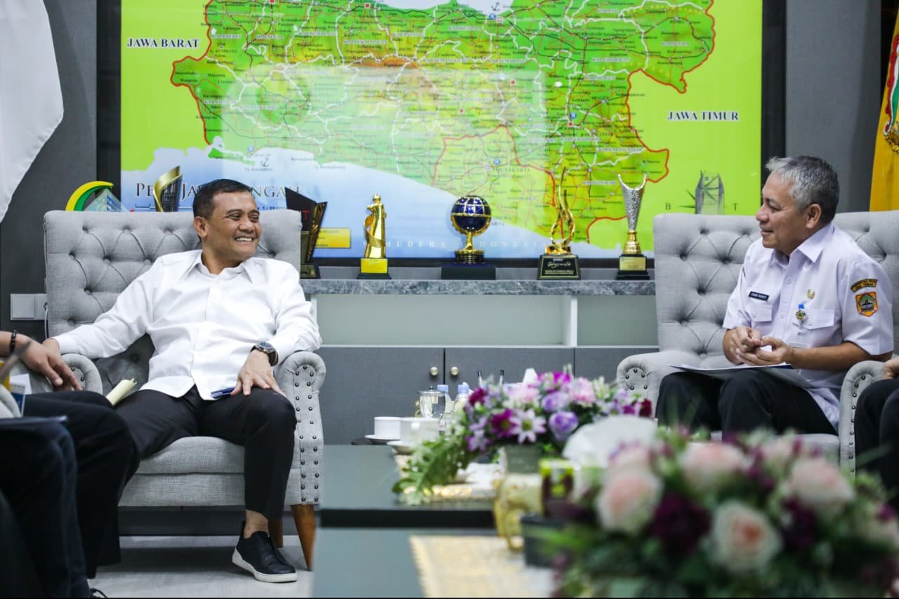 Program Revola Jateng 2026 manfaatkan teknologi smart farming untuk olah lahan tidur.
