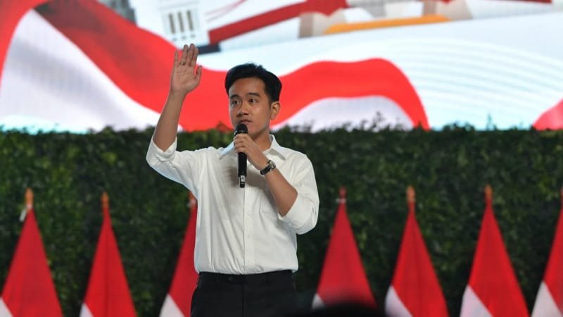 Wakil Presiden Gibran Rakabuming Raka tanggapi inisiatif Kabinet Bayangan masyarakat sipil.