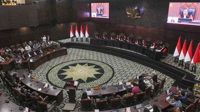 Sidang putusan Mahkamah Konstitusi terkait pemisahan anggaran Makan Bergizi Gratis (MBG).