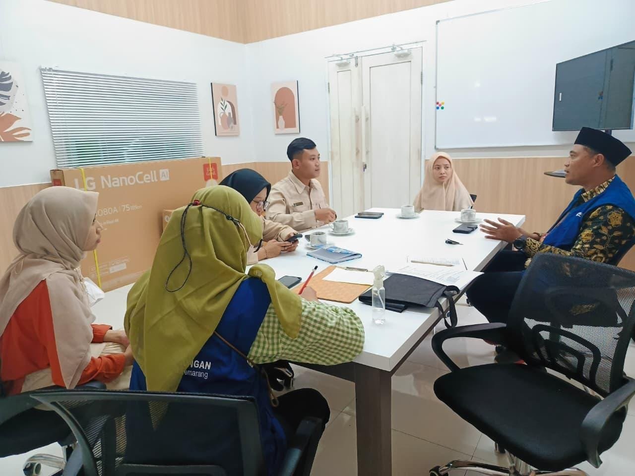 Tim medis Dinkes Kota Semarang.