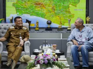 Gubernur Jateng Ahmad Luthfi terima kunjungan investor Amerika E3i bahas pengolahan sampah.