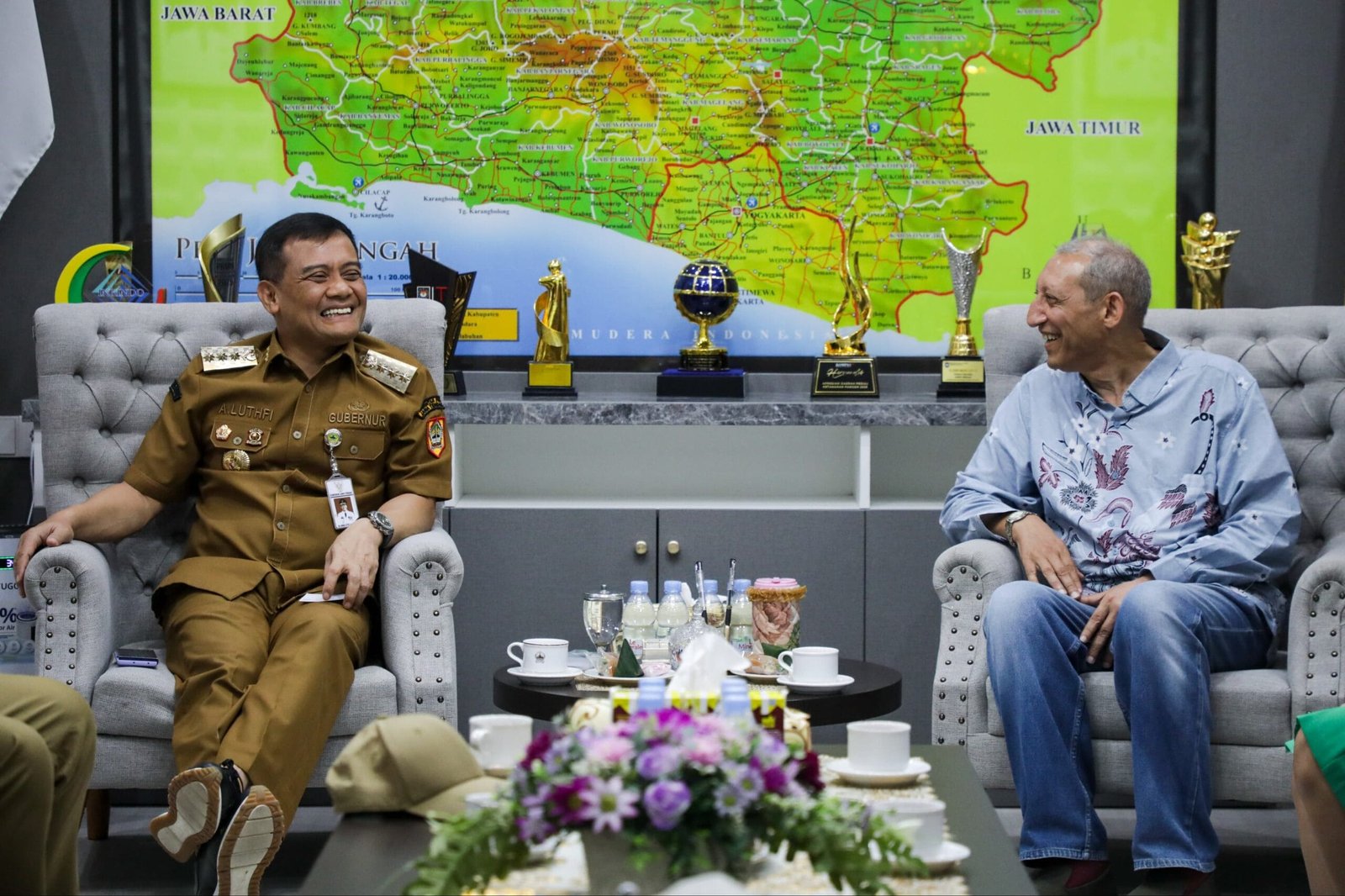 Gubernur Jateng Ahmad Luthfi terima kunjungan investor Amerika E3i bahas pengolahan sampah.