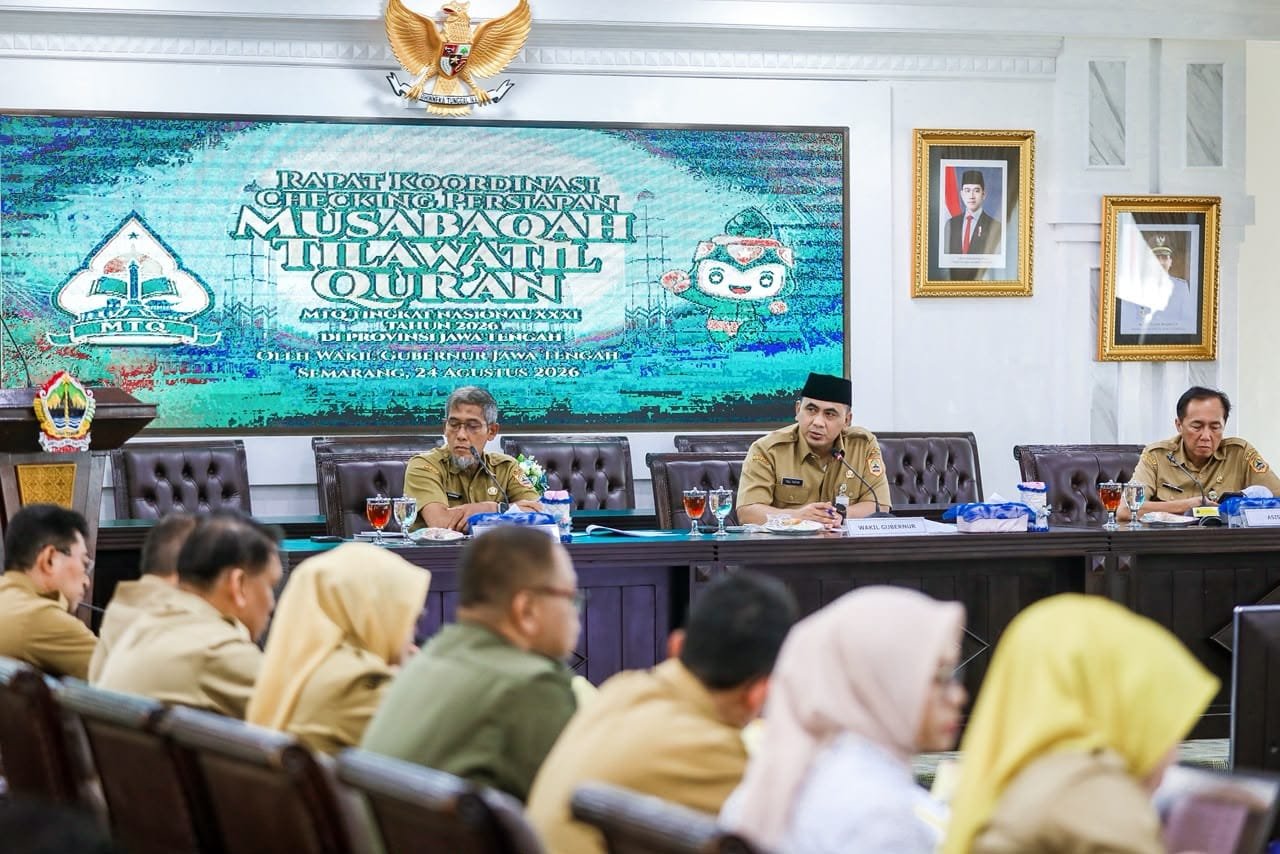 Wagub Jateng Taj Yasin pimpin rapat persiapan MTQ Nasional 2026 di Semarang.