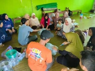 Siasati Dampak Rob, Warga Timbulsloko Demak Kembangkan Budi Daya Akuaponik di Lahan Sempit
