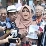 Dokter Tifa Klaim Temukan Dua Joko Widodo dalam Penelusuran Ijazah Palsu