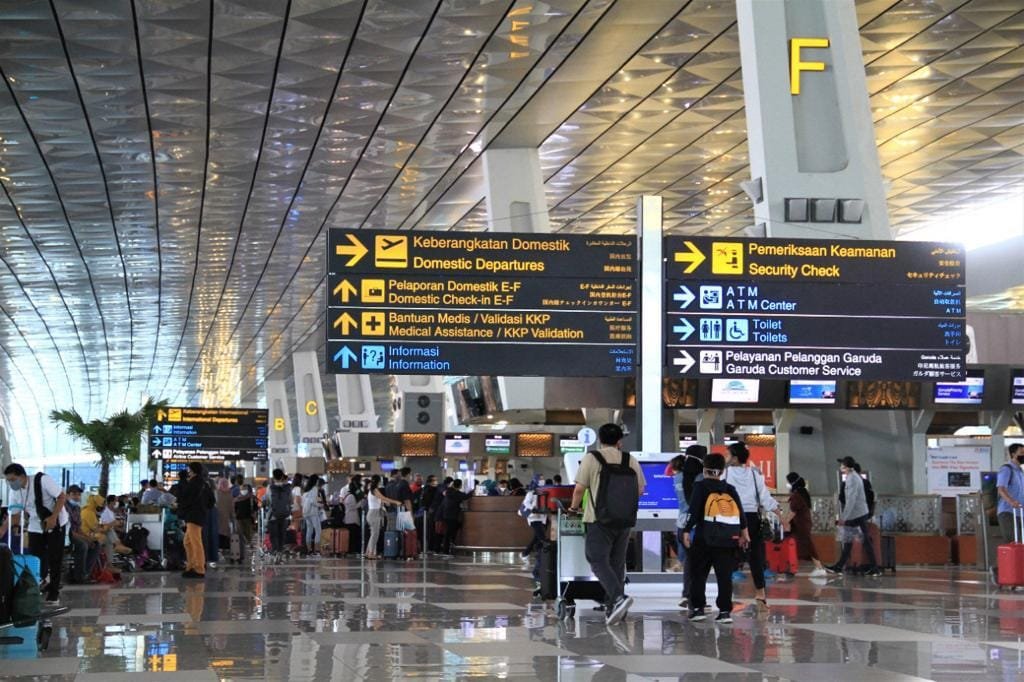 Bandara Soekarno Hatta dan Halim Perdanakusuma kembali buka layanan penerbangan.