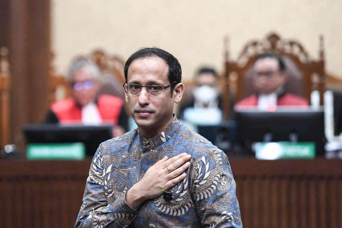Mantan Mendikbudristek Nadiem Makarim saat menghadiri persidangan perkara korupsi Chromebook