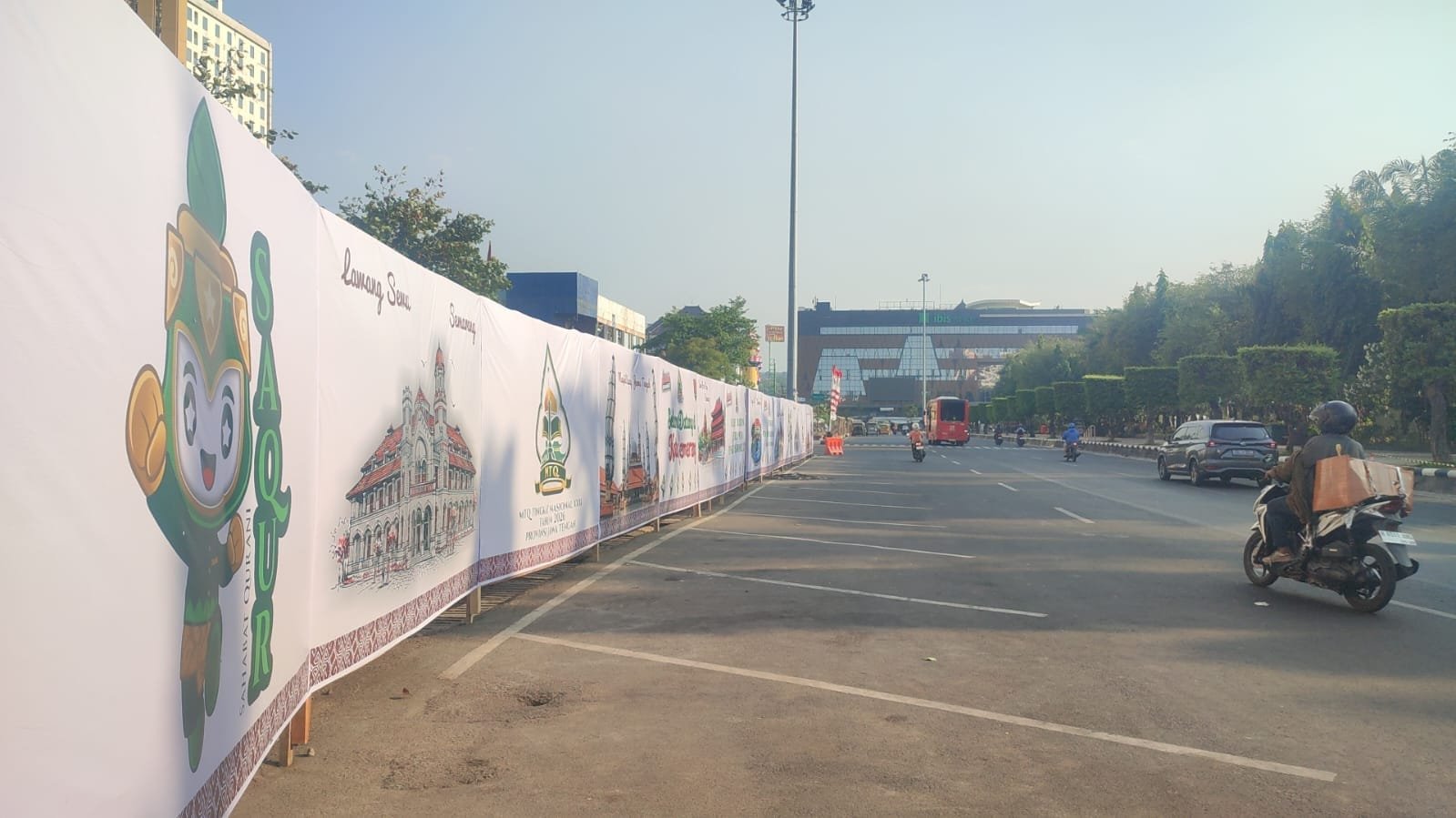 Kawasan Simpang Lima Semarang.