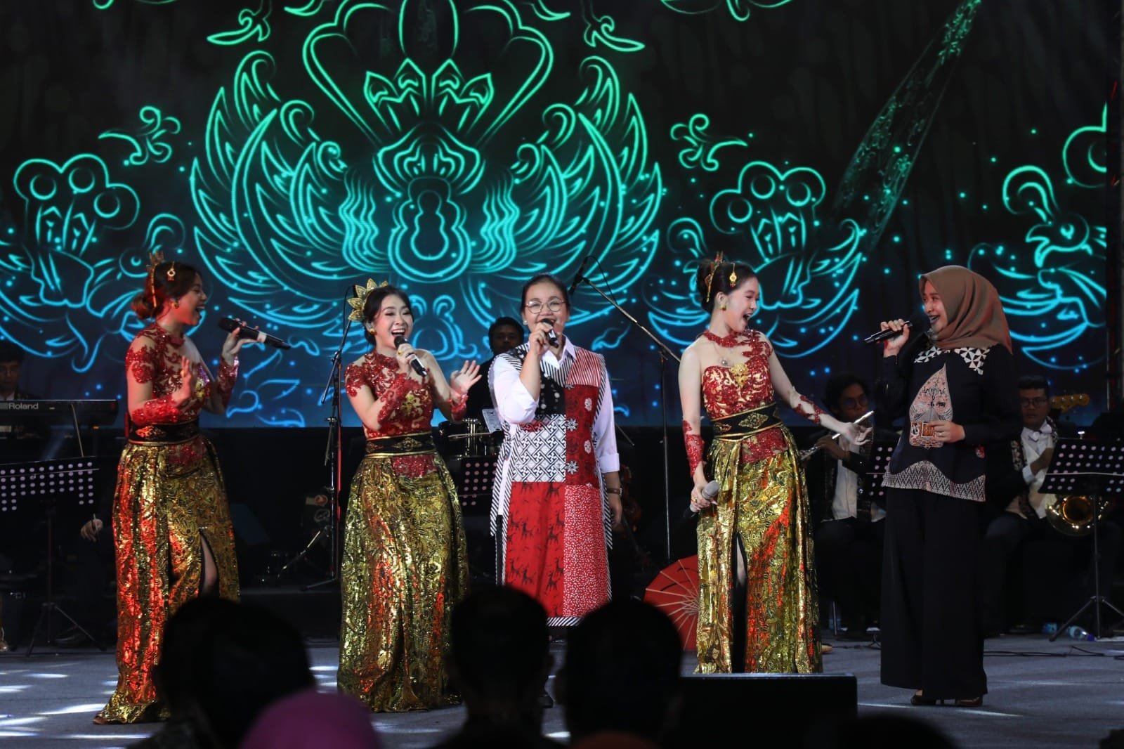 Wali Kota Semarang Agustina Wilujeng ajak warga hadiri Festival Kota Lama 2026.