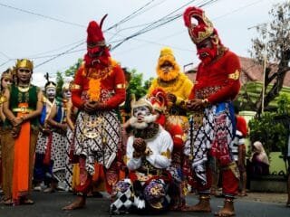Warga Kelurahan Krapyak gelar Kirab Budaya Grebeg Subali 2026.