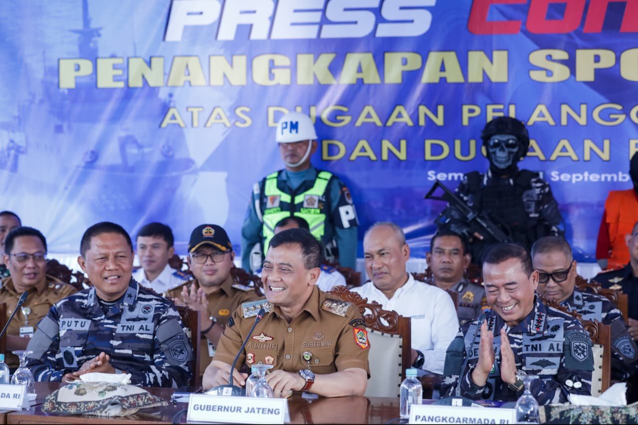 Gubernur Jateng Ahmad Luthfi dan Pangkoarmada RI.