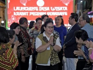 Resmikan Krabat Pecinan, Wali Kota Agustina Dorong Ekonomi Warga