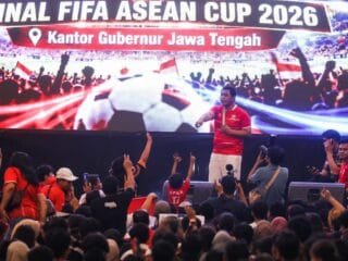 Indonesia Juara FIFA ASEAN Cup, Euforia Ribuan Warga Pecah di Halaman Kantor Gubernur Jateng